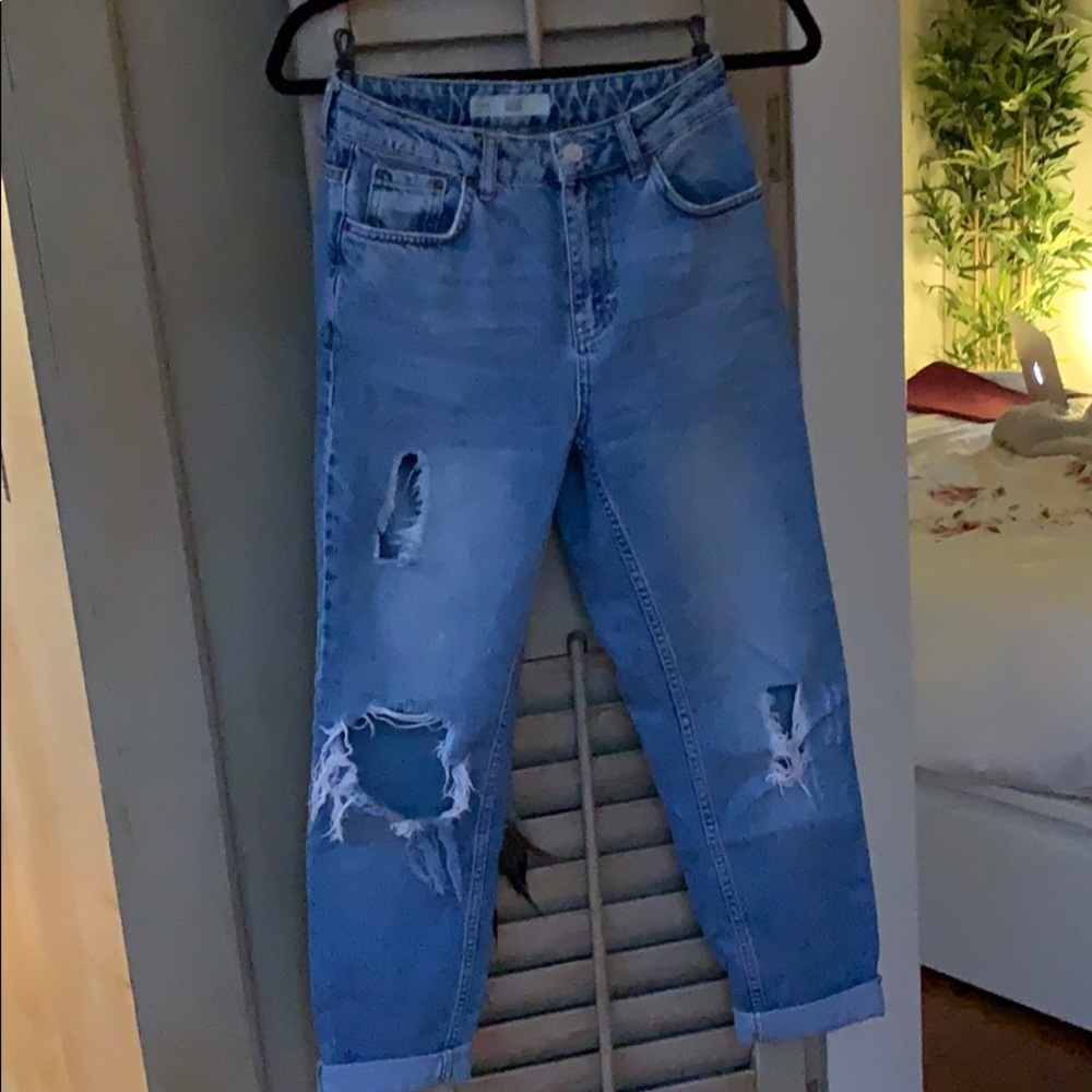 Topshop Ripped Mom Jeans